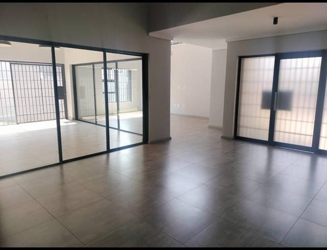 4 BEDROOM PROPERTY TO RENT IN WATERKLOOF